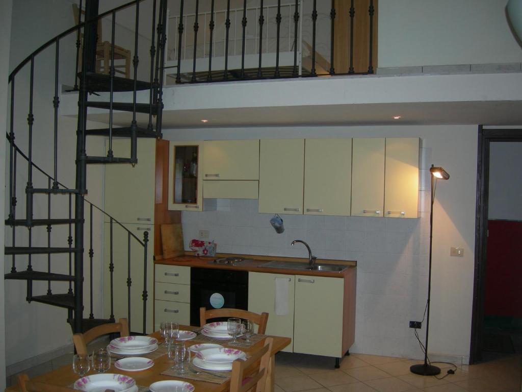 Villino Castellano Apartments Meta Exterior photo